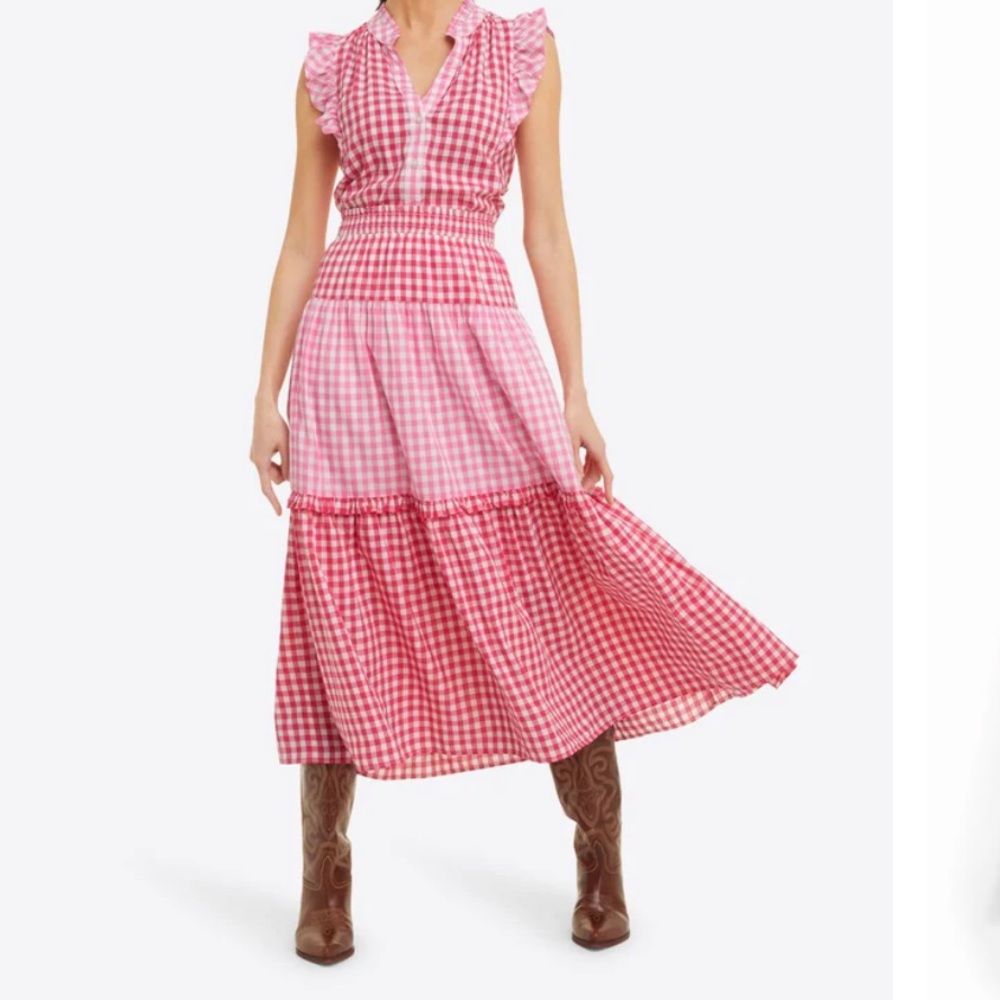 Draper James Peasant Skirt in Pink Gingham. Size XS. Brand new with tags.